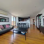 A&n Beachfront Sea View Living Apartment *