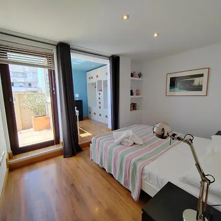 Apartment A&n Beachfront Sea View Living