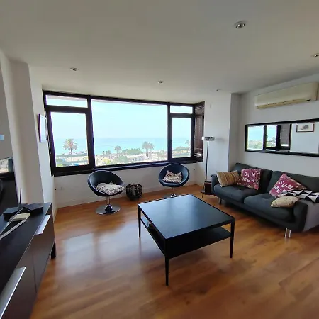 A&n Beachfront Sea View Living Apartment